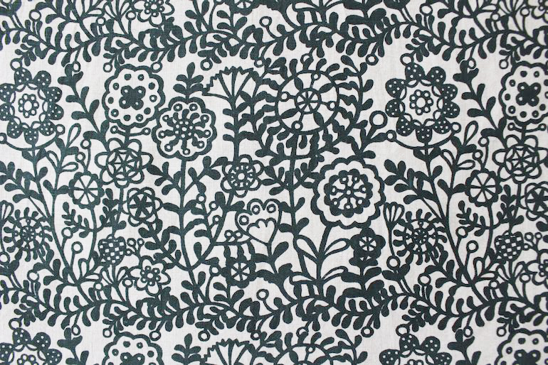 LINNETリネンプリント チェコへの憧れ